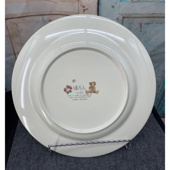Mikasa Teddy Bear Dinnerware Set - Plate & Bowl - Ceramic Childrens Dishware - Picture 3 of 7